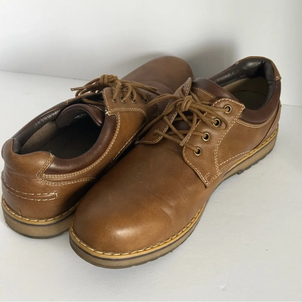 IZOD Men's Lewis Memory Foam Oxford Shoes Brown Size 10M